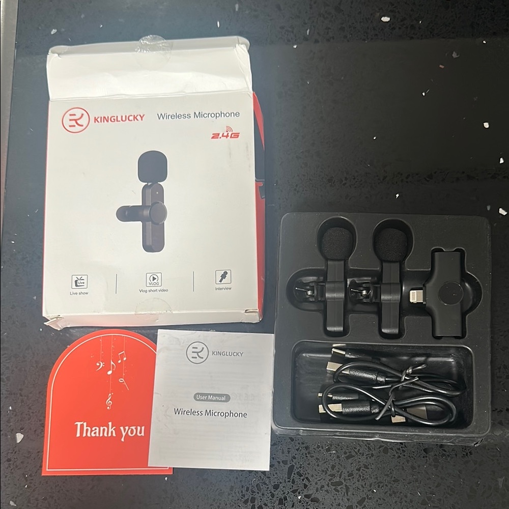 NEW IN BOX Kinglucky Wireless 2 MICS Microphone Set